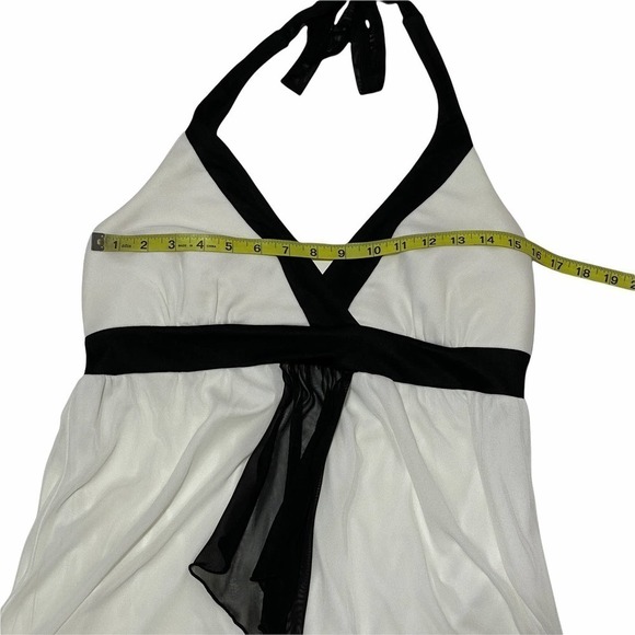 STUDIO Y White & Black Sleeveless Surplice V-Neck Tie Waist Halter Top - Picture 7 of 10